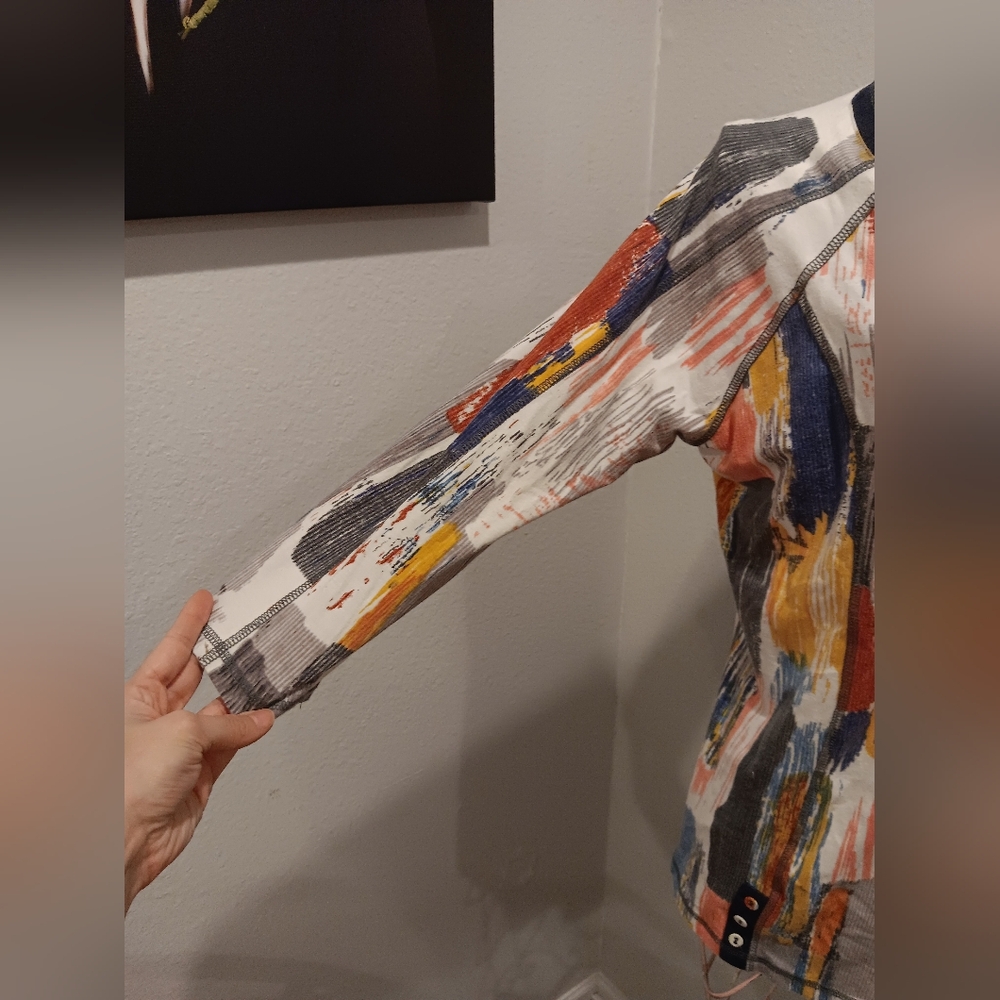 Colorful Abstract V-Neck Top - Picture 6 of 6